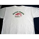 画像: 明邦 　Ｔシャツ 　Ｂｕｃｋｅｔ Ｍｏｕｔｈ 　白 　Lサイズ 　（背中の魚は赤色） 　No.15 　売値￥2980 　≪ 非売品 ≫ 　在庫限り